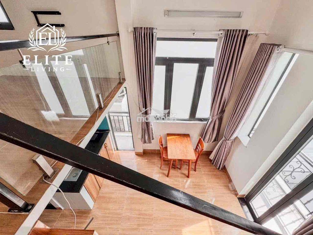 Đi bộ qua đại học kinh tế ueh quận 10 - 3