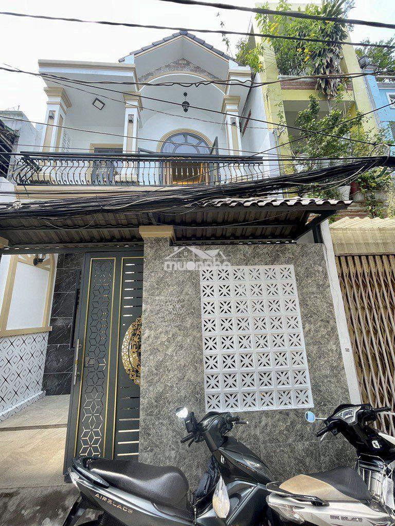Nhà đẹp 2 tầng 104m2(5.2x20)-cư xá phú lâm a -giá 10.8 tỷ