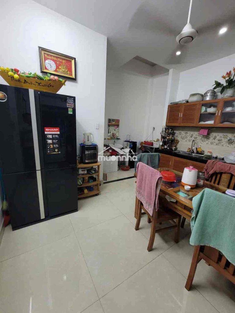 Bán nhà gần trường cao đẳng điện lực- 4.6m x15m hxh .3 tầng . 5.3 tỷ - 3