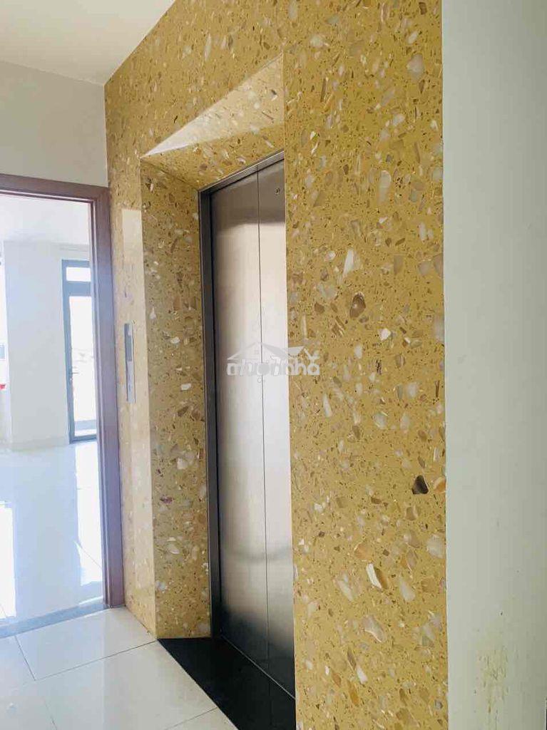 Cho thuê văn phòng mt nguyễn văn linh ngay cổng kcx tân thuận - 2