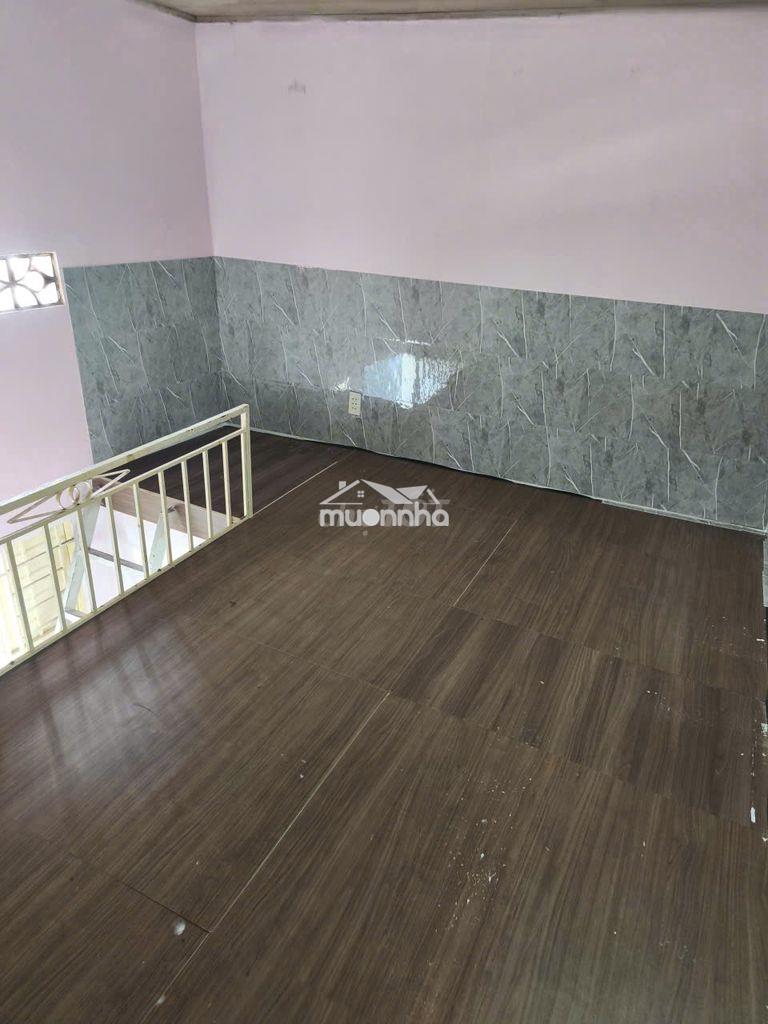 Nhà thủ đức khu vực an ninh, thoáng mát cho thuê - 2