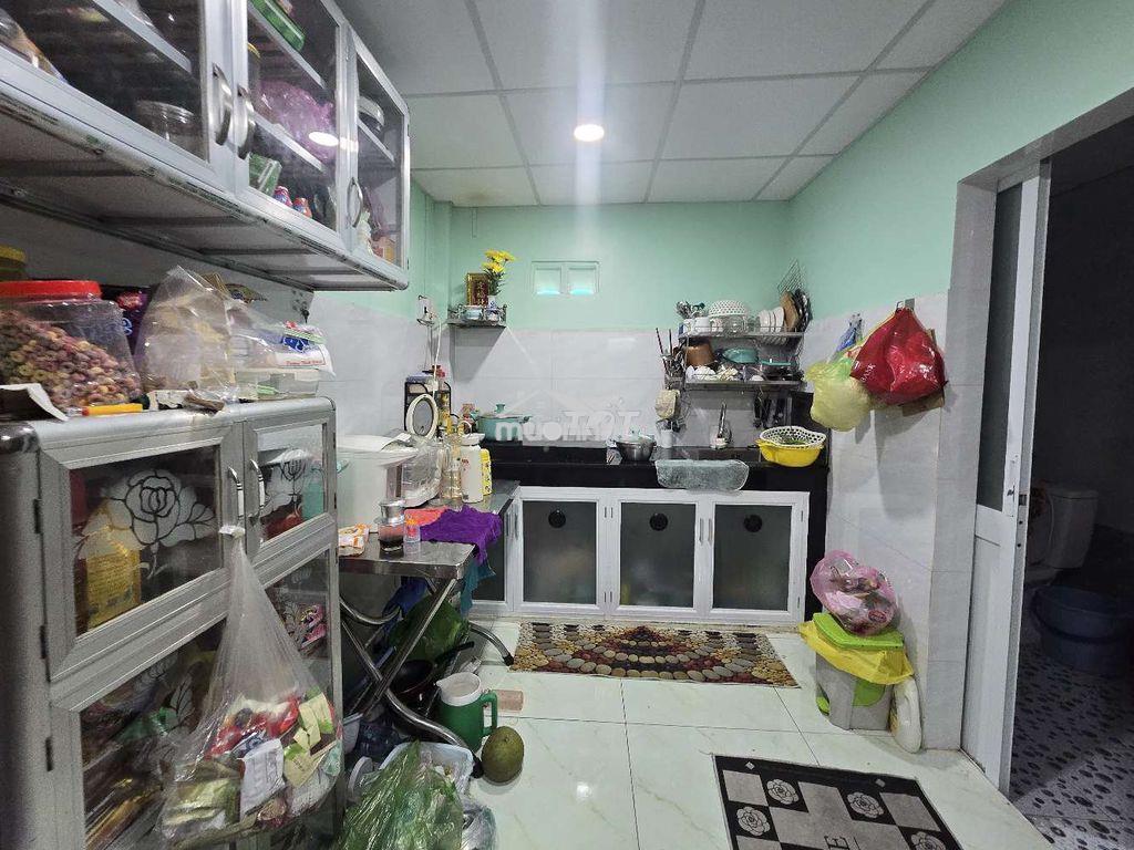 Nhà chính chủ 3m55×9m 1 trệt 1 lửng âu dương lân  - 3