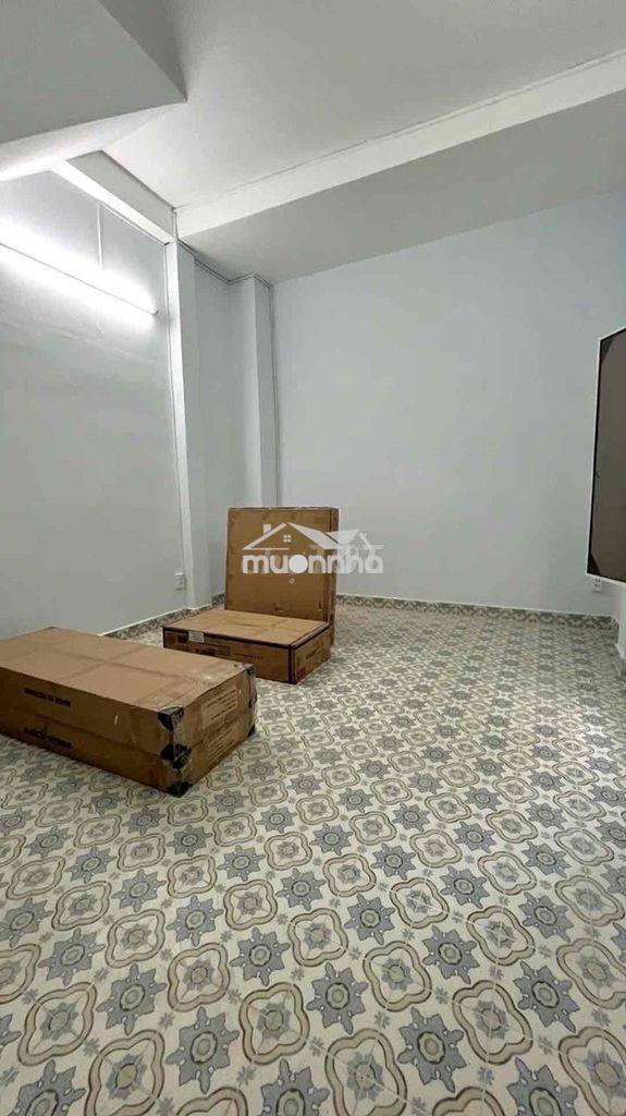 Q.10 cmt8 - có thu nhập 180tr/năm - ngay clb lan anh - 50m2 - góc 2mt - 3