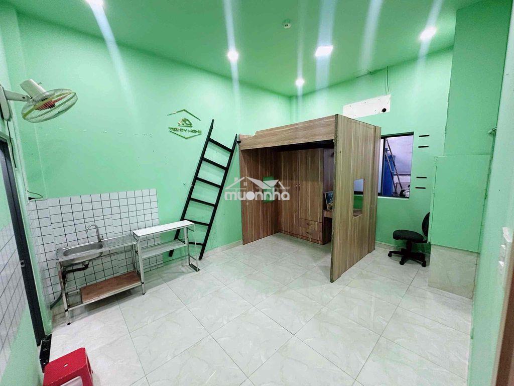 Chdv - tầng trệt - sẵn tủ đồ - gác gỗ - kệ bếp - Ảnh 2