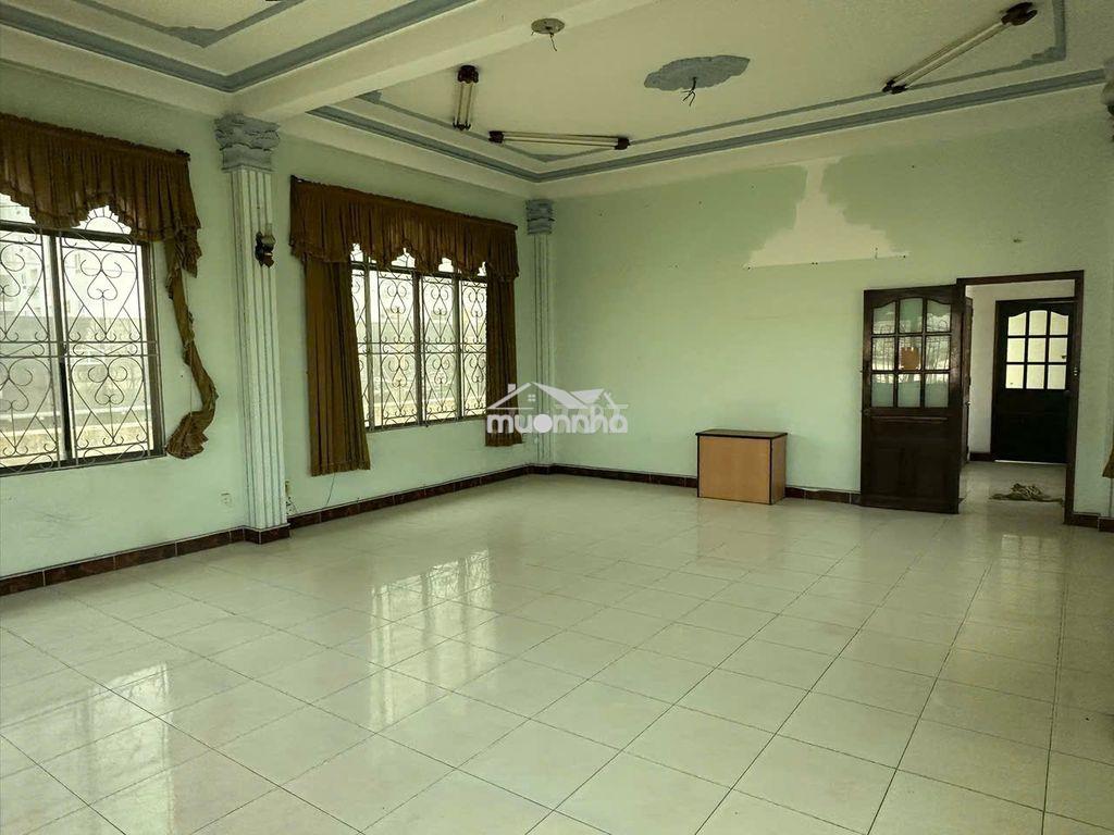 Cho thuê nhà 3 tầng  mặt tiền tạ quang bửu, giá thuê 40tr/tháng - 3