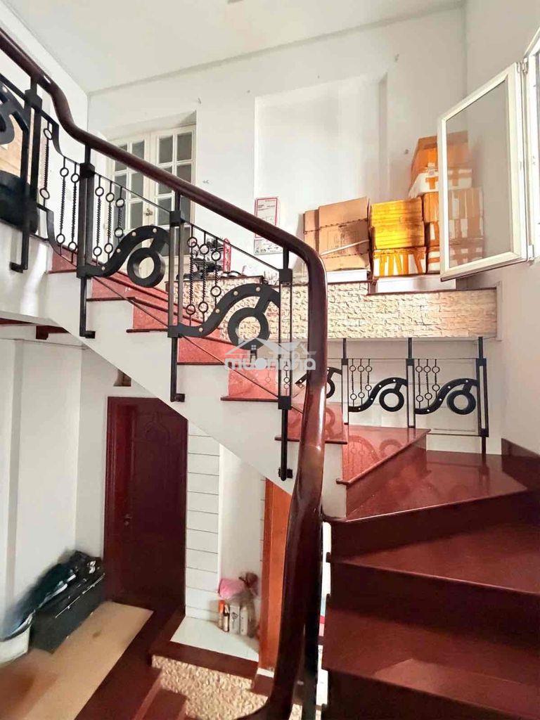 Gấp bán 158m2(8.8x30)4 tầng nhà khu vip sân bay hẻm xe hơi trường sơn - 2