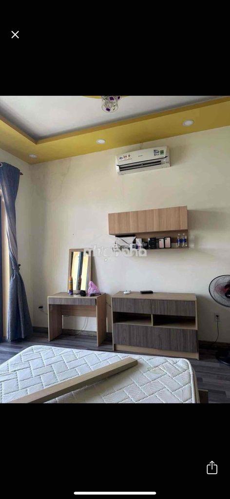 Nhà đồng đen 2 lầu sân thượng 3 phòng ngủ - 2