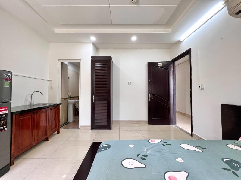 Ngay chợ lý phục man, gần đh ufm, phòng cửa sổ đón nắng, thang máy an ninh - 4