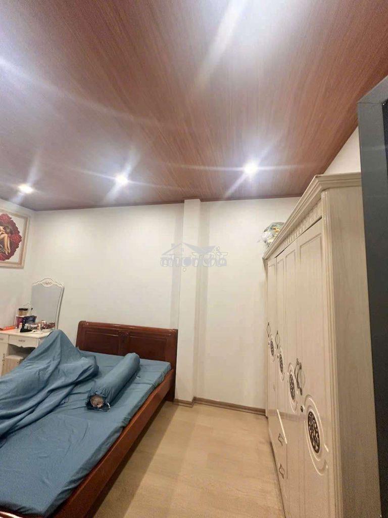 Chủ ngộp bán nhà mặt tiền chợ đang kinh doanh 