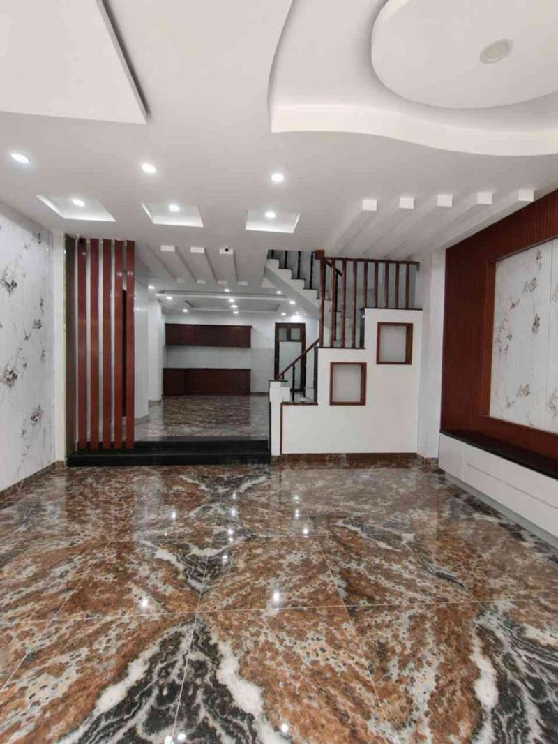 Ngay chợ tân hương - tân phú - hẻm 2 ô tô né thông – dt: 6m x 13m - 5 tầng – 9 tỷ 8 - 2