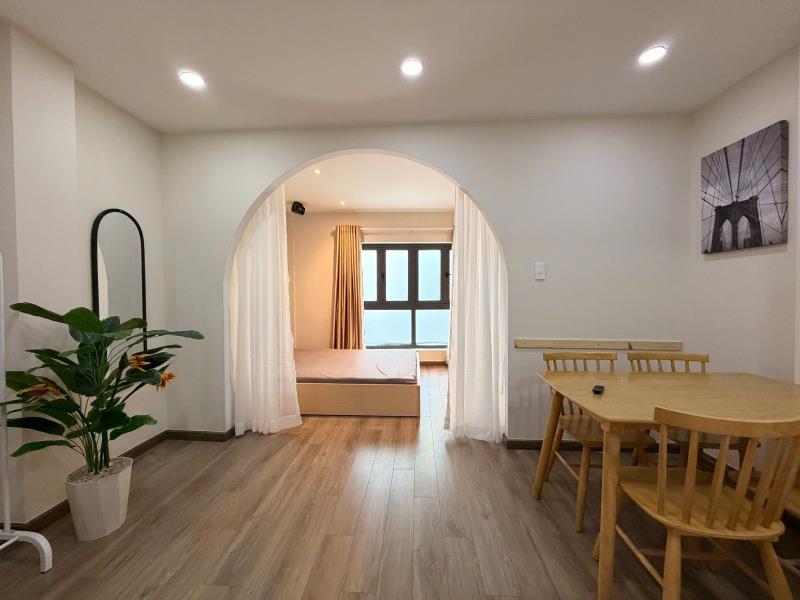 Cho thuê căn 1pn tách bếp sang trọng full nội thất, trần bình trọng quận bình thạnh gần vlu.