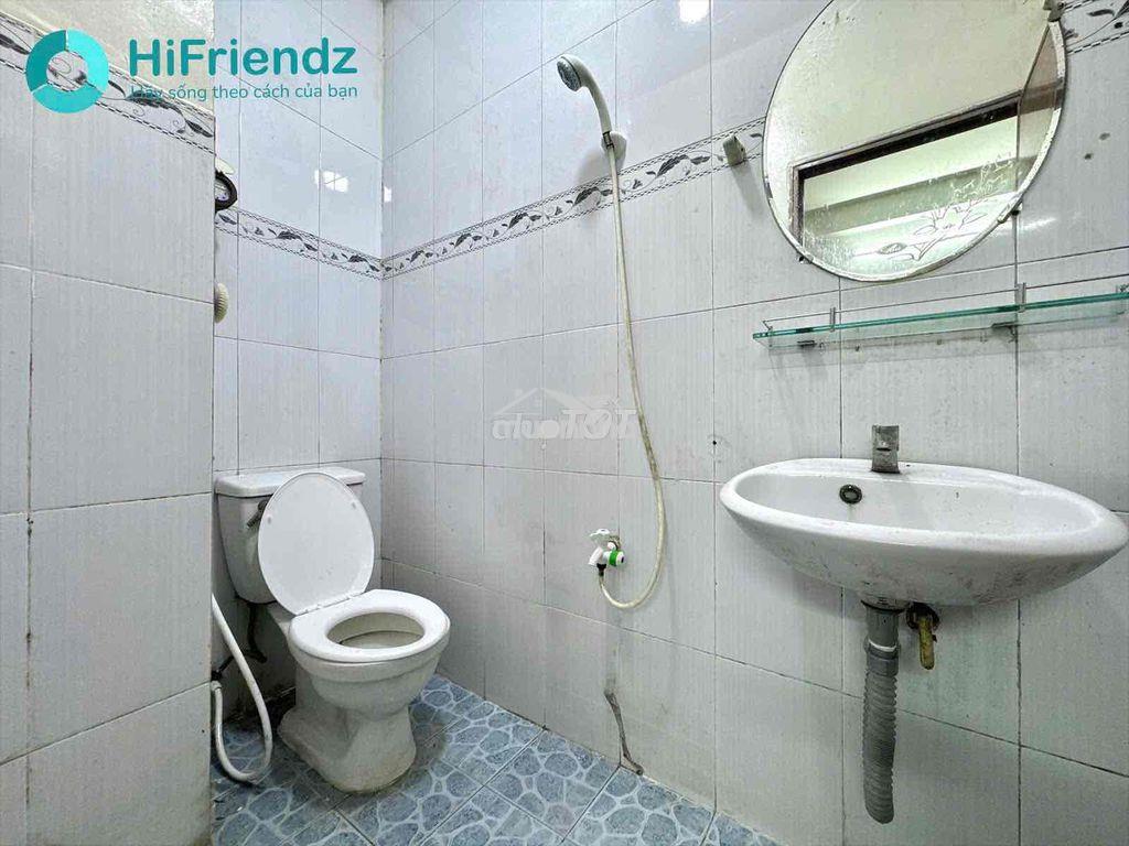 Studio ban công gần hcmue, sgu, máy lạnh - Ảnh 3