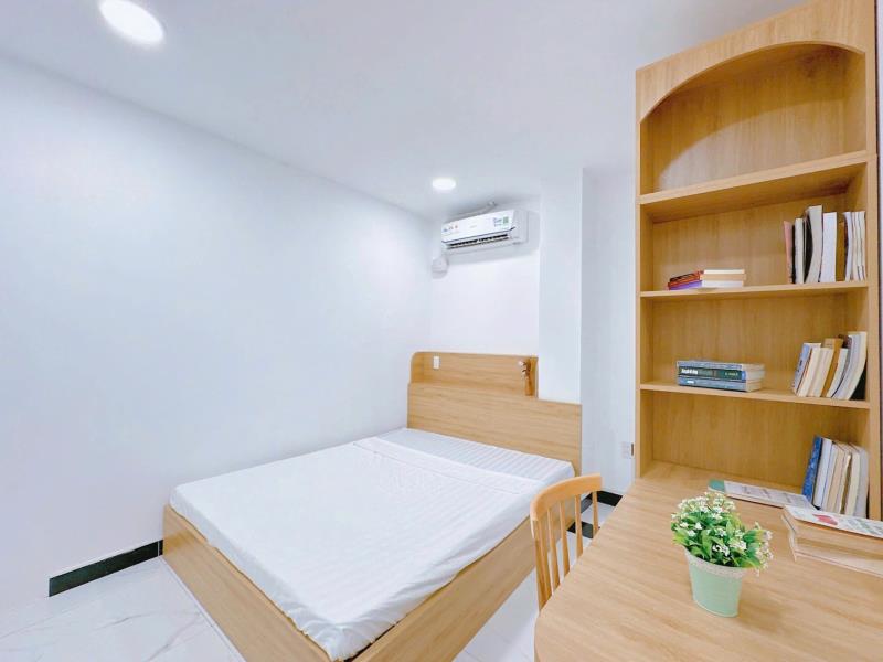 Cho thuê căn hộ 3pn - thang máy - đhhutech - văn lang - vincome nguyễn xí - 3