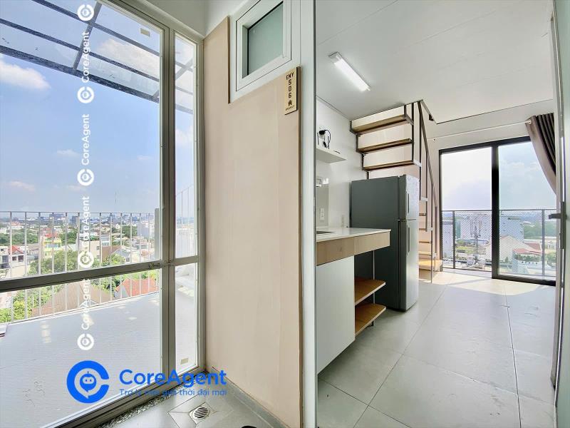 Duplex ban công full nội thất có thang máy ngay lê văn việt - ngã tư thủ đức - ute - ở được 3 - 4 người  - 2
