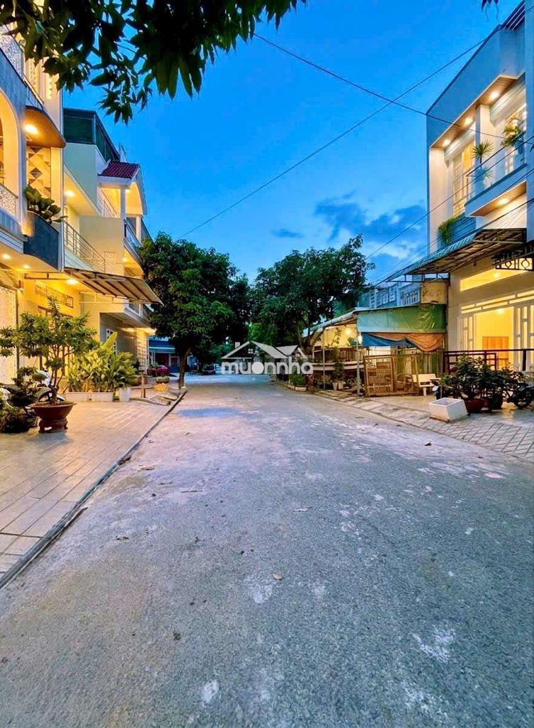 Nhà trệt, lửng, lầu- đường chu văn an - 2
