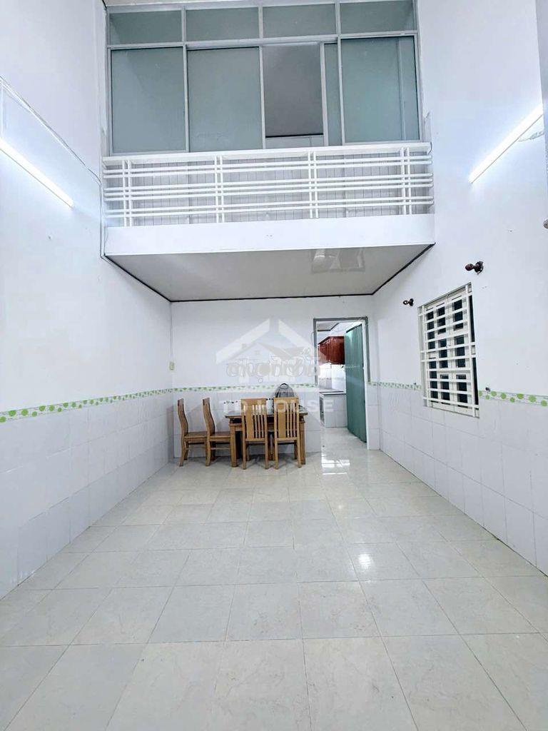Cho thuê nhà trệt lững 2pn lô ô tô 4m - 2