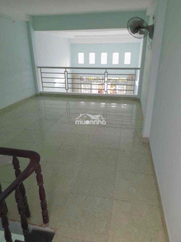 Cho thuê nhà nguyên căn - bà điểm, hóc môn  💰 giá thuê: 5  triệu/thán - 3