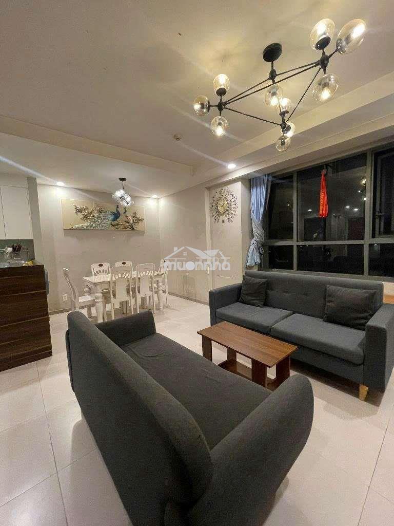 Bán ngọc phương nam 3 phòng ngủ 118m2 lầu 10 giá 3,8 tỷ thương lượng