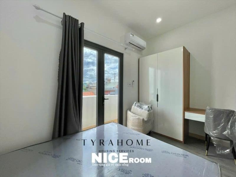 Căn hộ 1pn - full nội thất - máy giặt riêng - ngay ngã tư hàng xanh - cách dh hutech, uth, ngoại thương chỉ 5-8p di chuyển - 4