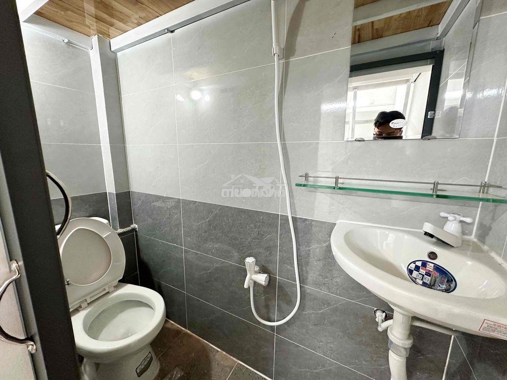 Phòng mới xây ban công cửa sổ giá sinh viên ngay lê đức thọ🔥 - 4