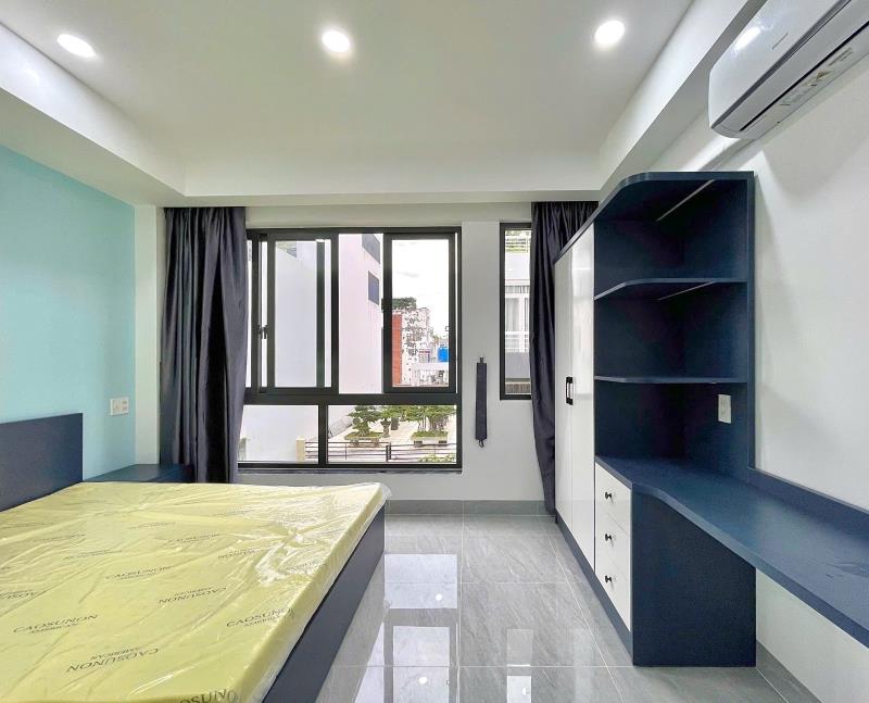 Cho thuê căn hộ bình thạnh gần ngã tư hàng xanh, uth, uef, hiu, full nội thất mới, cửa sổ lớn, thang máy - 4