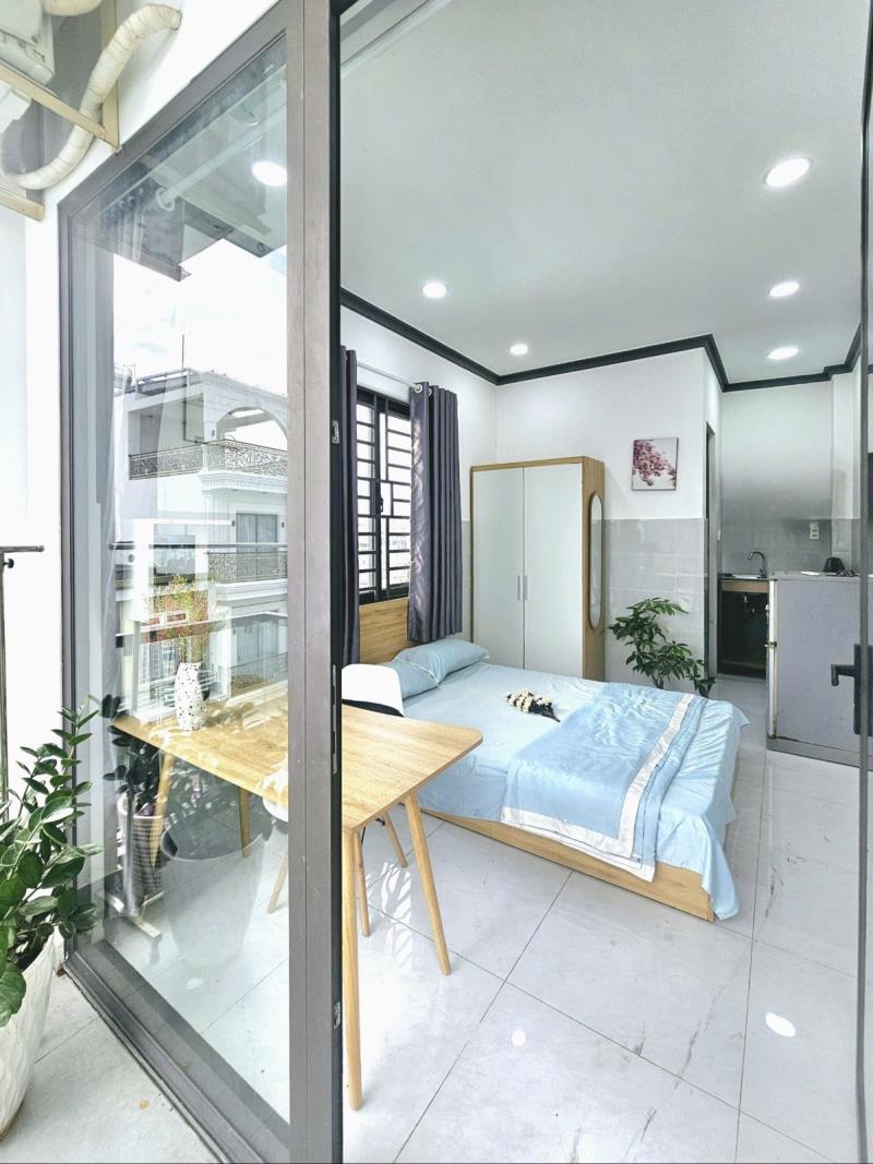 Cho thuê phòng có ban công, full nội thất, bình thạnh gần hutech, uef, ftu2 - 2