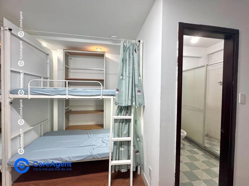 Ký túc xá sinh viên đi bộ qua trường đại học văn hiến  - 3