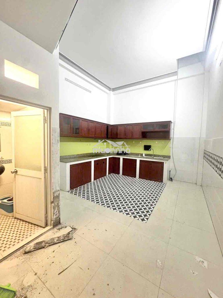Nhà 4máy lạnh 4x15m 2lầu st (4pn 3wc) hẻm 6m thông. 1/ gò xoài - 2