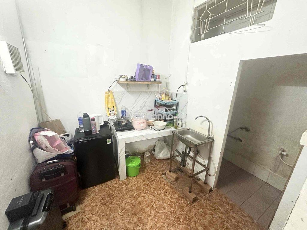 Phòng trọ tầng trệt cmt8 quận 10 - Ảnh 3