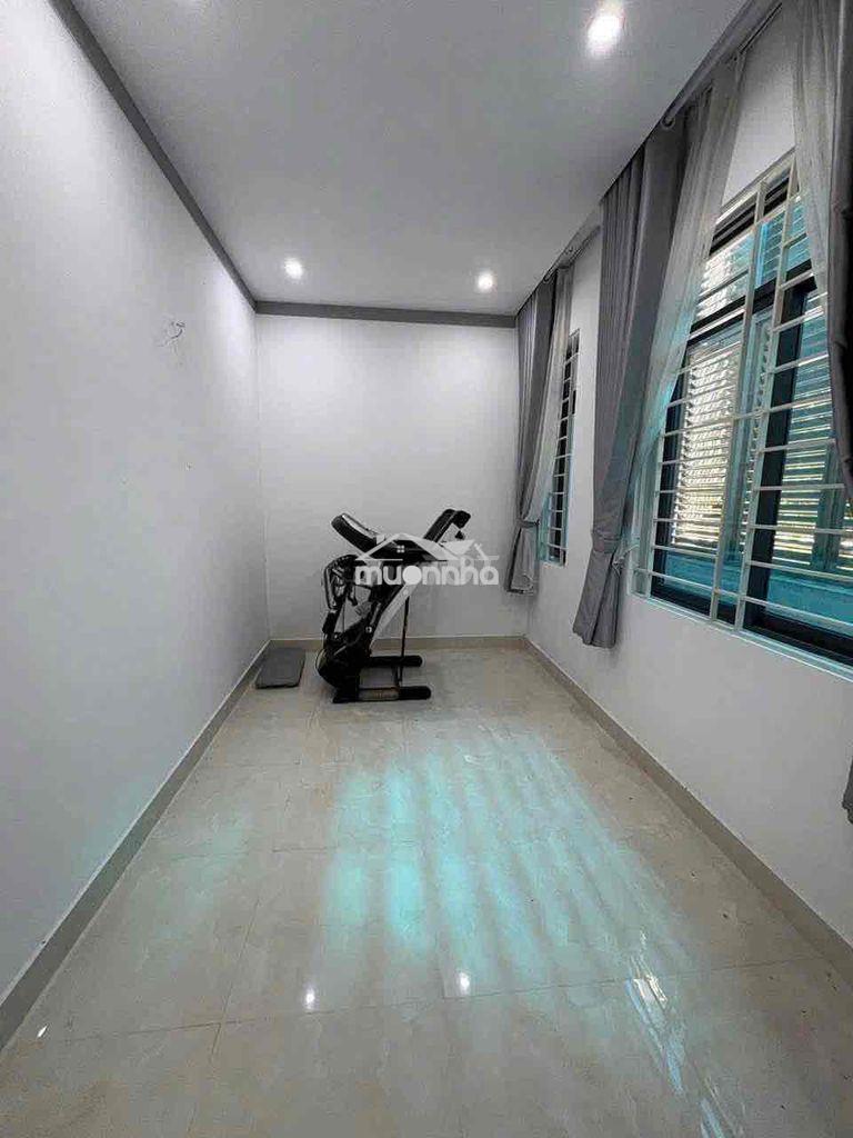 Cho thuê nhà 1 trệt 1 lầu kdc hiệp thành 3pn-3wc sân xe hơi - 4