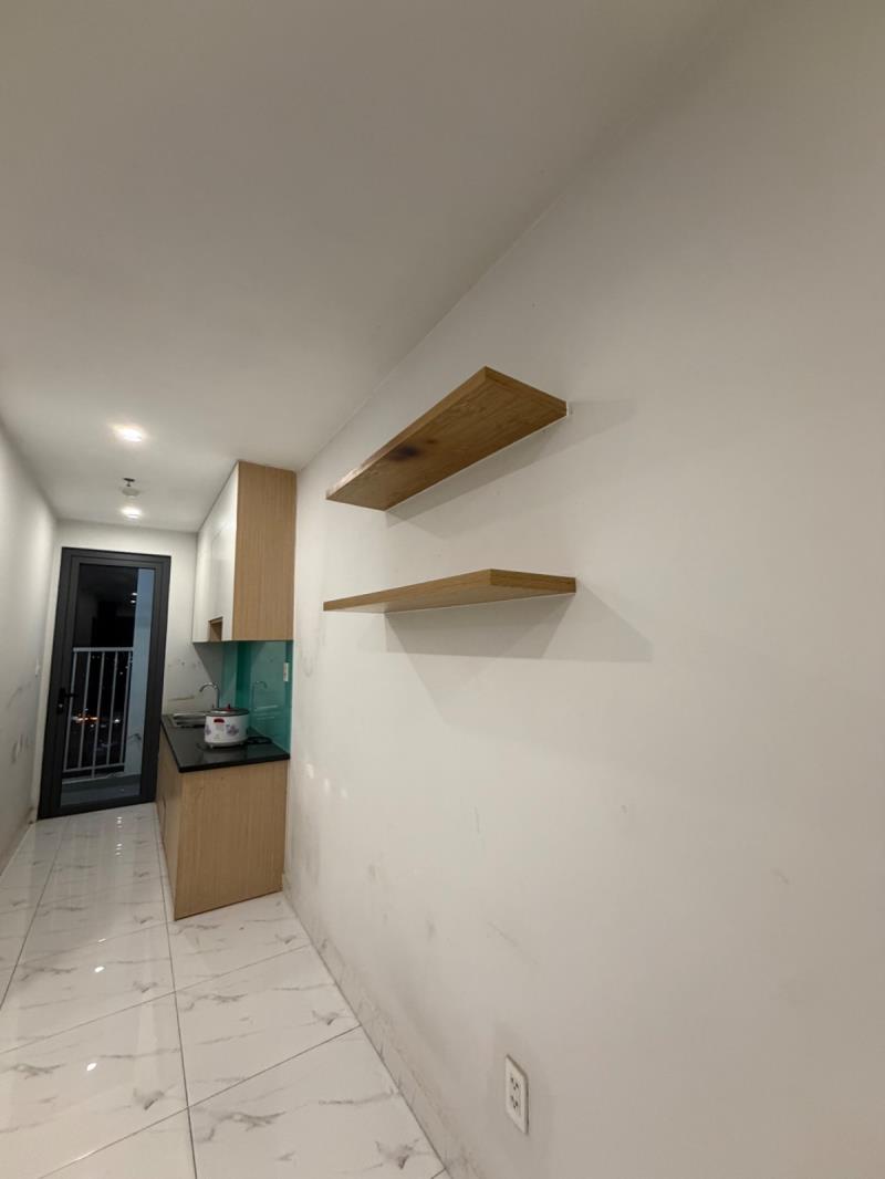 Cho thuê star tower quốc vương căn 2pn-1wc trống 4tr cọc 1  căn 2pn-1wc full nội thất 5,5tr cọc 1  căn 3pn-2wc full nội thất 6,5tr cọc 1  ib e để xem nhà miễn phí 0866777608 - 2