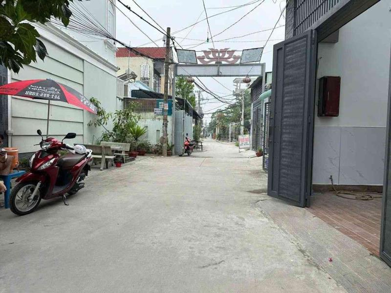 Nhà quận 12_mặt tiền thạnh xuân 39 –3 tầng  –oto ngủ trong nhà  – 5.8 tỷ 