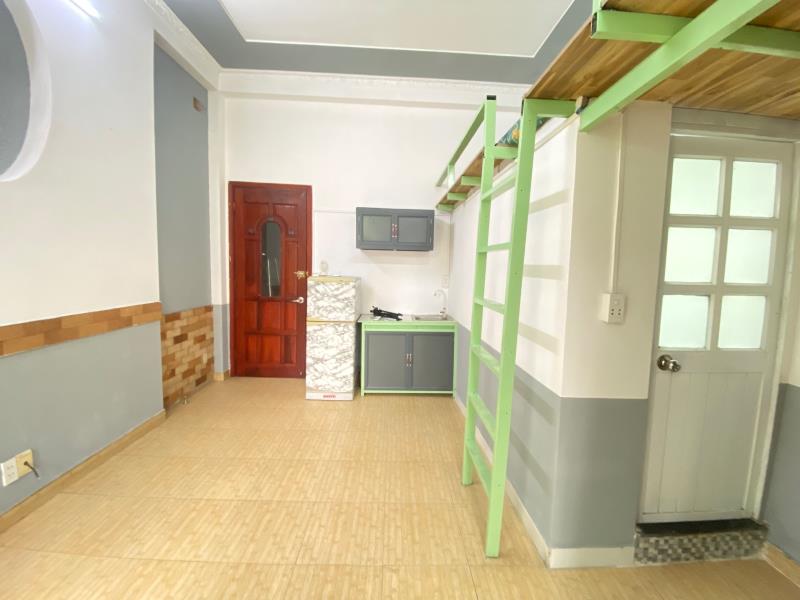 Cho thuê duplex ban công gần đại học ngoại thương đường tân cảng, bình thạnh