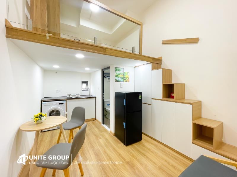 Cho thuê duplex (có gác) máy giặt riêng, cửa sổ trời đường đinh bộ lĩnh gần đại học ngoại thương