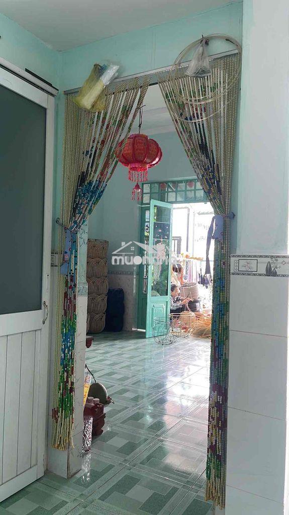 Kẹt tiền - 2