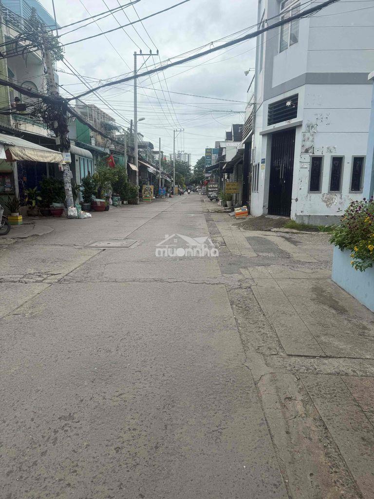 🏠Cho thuê nhà nguyên căn hẻm c phạm hùng bình hưng  👉 nhà mới sơn sữa - 2