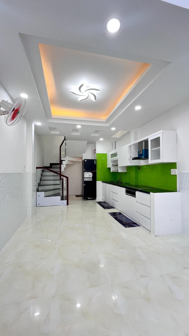 Bán nhà mới 5 tầng đã có nội thất kế chợ phạm văn hai , giá 7 tỷ tl - 2