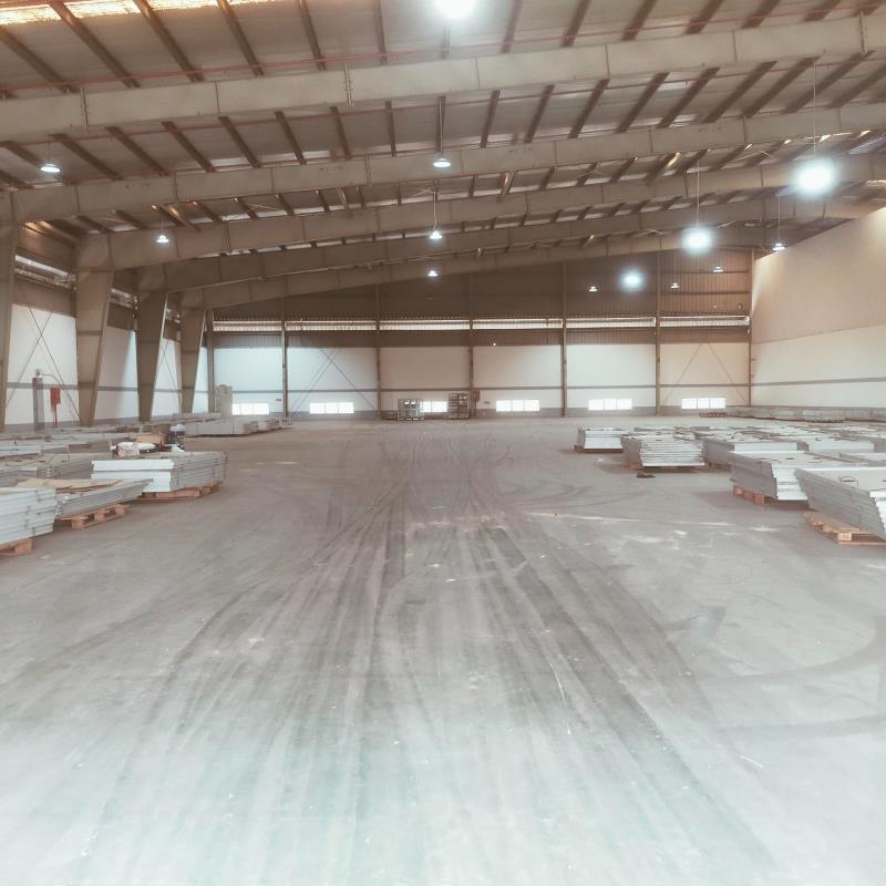 Cho thuê kho xưởng kho 2000m2 + sân 2000m2 - có pccc tự động - cont40 vào - 3
