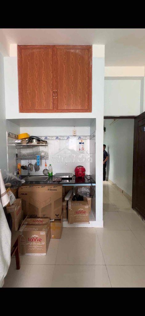 Studio cửa sổ giá chỉ 4tr5 ngay q4 - sát đh ntt - Ảnh 3