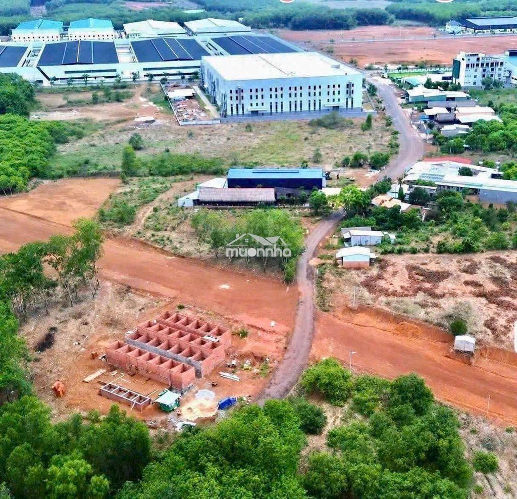 Đất phường đồng xoài 200m2 có 100 thổ cư. sát các khu công nghiệp lớn - 2
