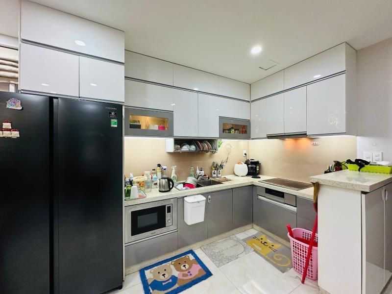 Hạ giá căn góc 73m2 - 2pn+2wc - full nội thất như hình. cửa nam, view bắc + sẵn hđ thuê linh động - 4