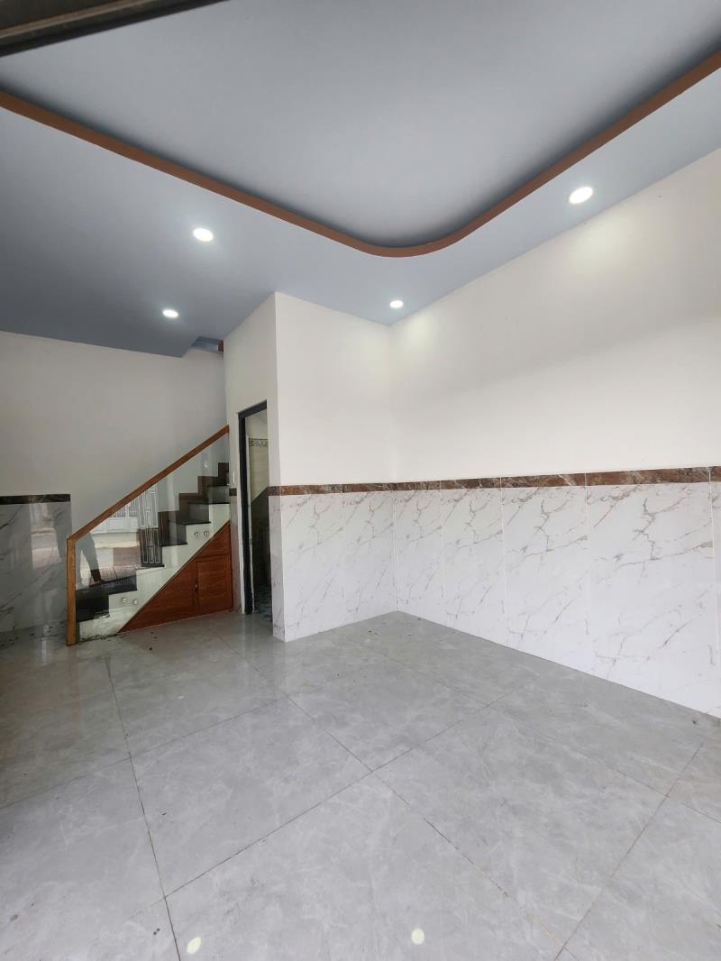 Nhà mặt tiền nước máy - giá 595 tr - 3