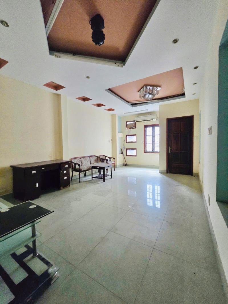 🏡  Hàng hiếm ! nhà 5 tầng hxh 8m sát bên nhà ga t3, giá : 9 tỷ tl - 4