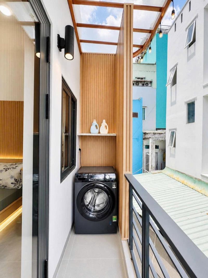 Mini house bình thạnh – sát mặt tiền xvnt – 3 tầng full nội thất – chỉ 3.95 tỷ - 2