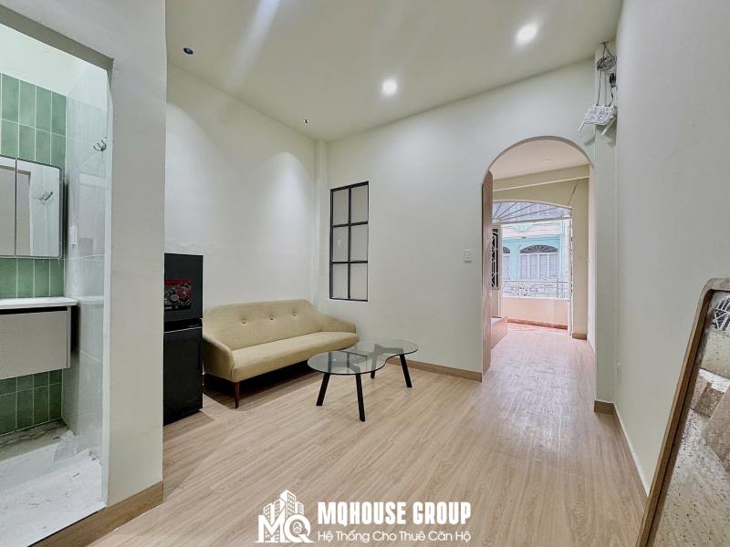 Bóc seal 1pn ban công mới 1pn ngay metro văn thánh, vinhomes ba son, giáp quận 1 - 2