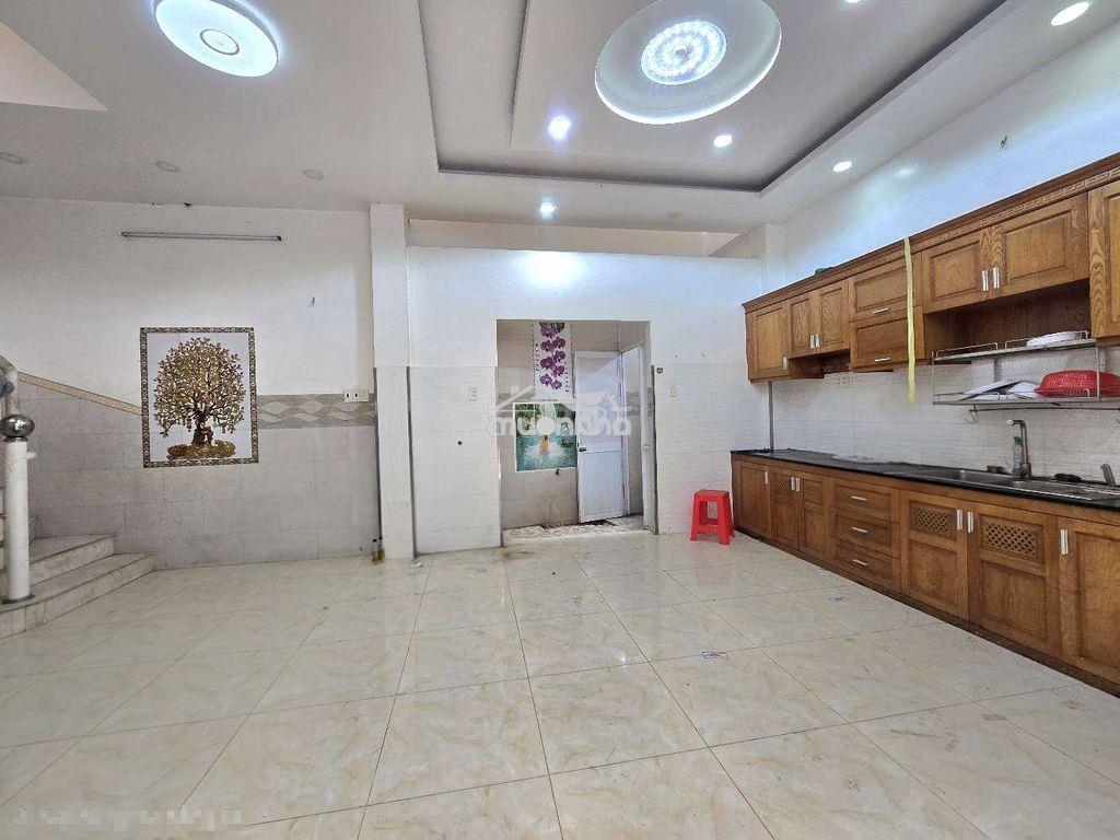 Cho thuê nhà nguyên căn lũy bán bích, tân phú, dt 8x8, 3 lầu,3pn - 3