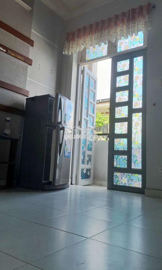 Phòng cho thuê, sạch sẽ, thoáng mát, có ban công cửa sổ, q.11 gần q.10 - Ảnh 3