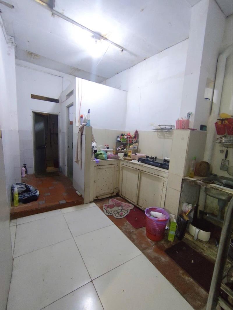 Bán gấp nhà lô  góc trịnh thị miếng _ 2 mặt tiền 213m² hóc môn - chỉ nhỉnh 4 tỷ tl - 2