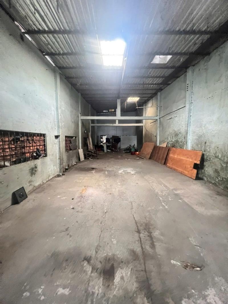 Ngã tư trịnh đình trọng – khuông việt – tân phú – dt: 5.6*26m – 15 tỷ 7 - 3