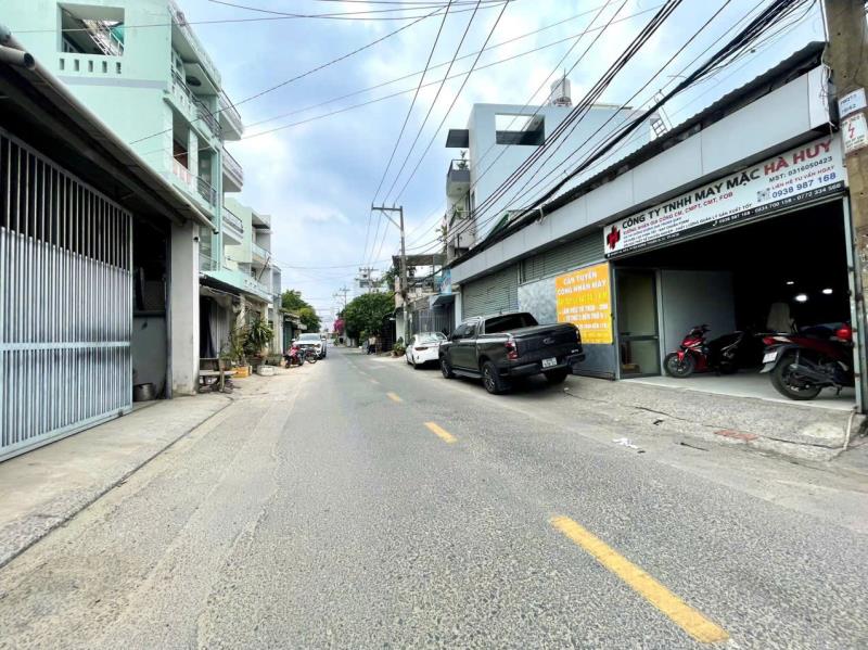 Bán nhà mặt tiền đường đông hưng thuận, cạnh kdc an sương, chợ cây sộp - 6 tỷ - 2